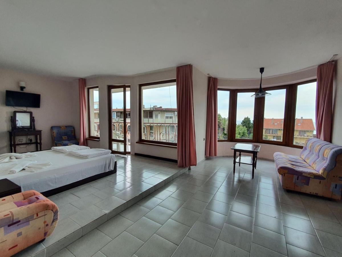 Lazur Hotel Ravda Ngoại thất bức ảnh